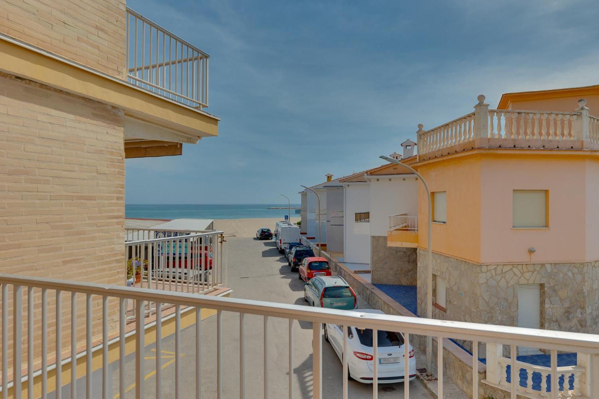 Primera Linea Playa دينايا المظهر الخارجي الصورة